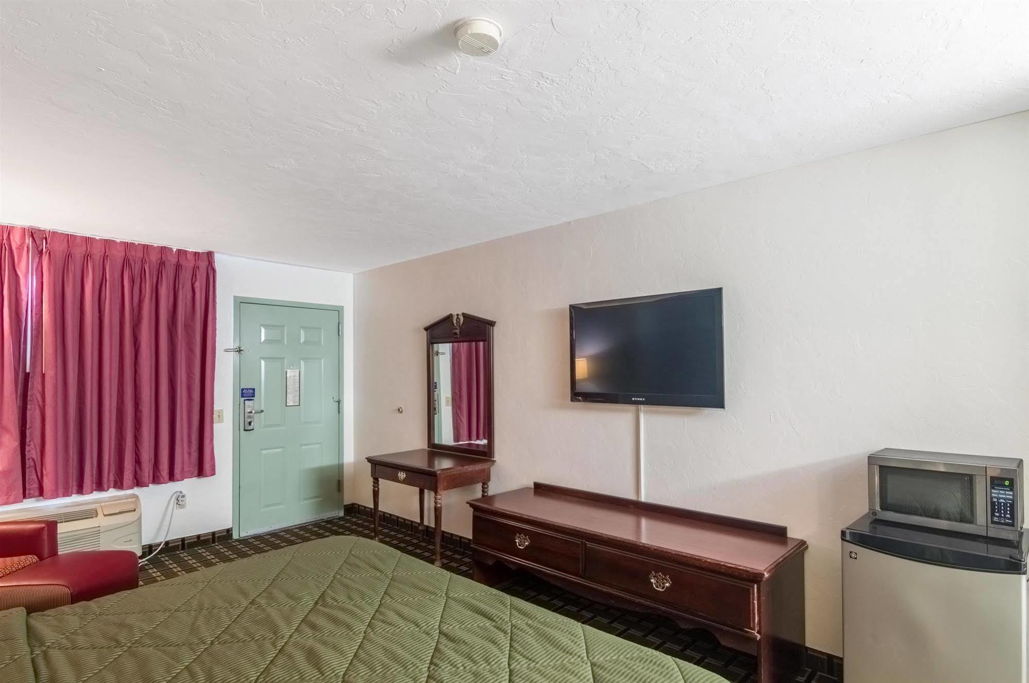 Motel 6 Erick Exterior photo