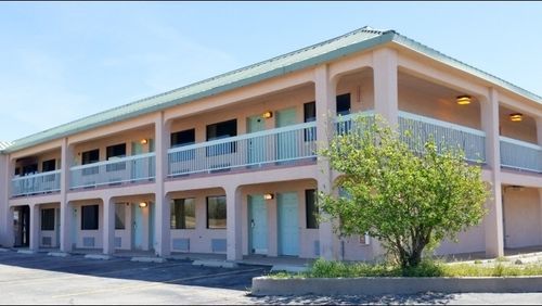Motel 6 Erick Exterior photo